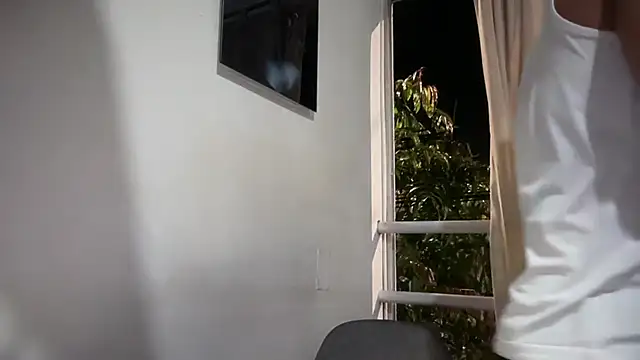 romeolovedark online show from February 12, 2026, 3:06 am