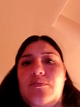 laura dirtyhot online show from November 14, 2025, 11:30 pm