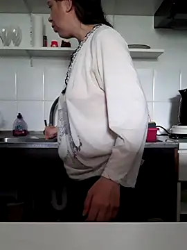 Moi Lina online show from September 26, 2025, 10:11 am