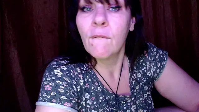 Snapshot of karina_ren_ chatting on February 11, 2025, 11:31 am karina ren online show from February 11, 2025, 11:31 am
