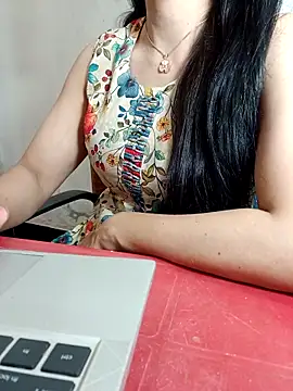 Snapshot of Chanchal--Navya chatting on April 29, 2026, 5:30 pm Chanchal--Navya online show from April 29, 2026, 5:30 pm