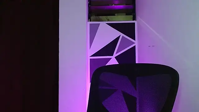 Snapshot of littlextreme chatting on March 20, 2025, 9:48 am littlextreme online show from March 20, 2025, 9:48 am