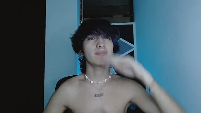 Snapshot of littlextreme chatting on February 27, 2026, 1:39 am littlextreme online show from February 27, 2026, 1:39 am