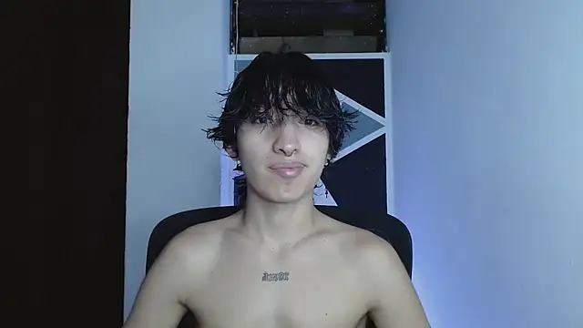 Snapshot of littlextreme chatting on March 2, 2026, 3:18 am littlextreme online show from March 2, 2026, 3:18 am