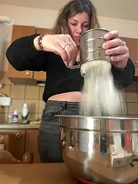 Snapshot of DaisyVibesss chatting on January 15, 2025, 9:24 am DaisyVibesss online show from January 15, 2025, 9:24 am