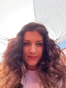 Snapshot of DaisyVibesss chatting on March 8, 2026, 10:07 am DaisyVibesss online show from March 8, 2026, 10:07 am