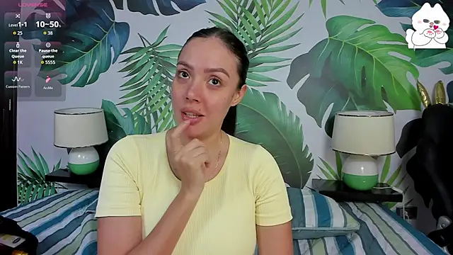 brianna 196 online show from October 10, 2025, 7:47 pm