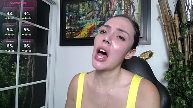 brianna 196 online show from April 27, 2026, 7:34 pm