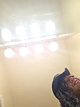 StallionMilf online show from October 28, 2025, 2:27 pm