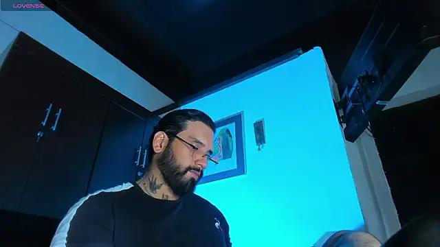 CamiloGray  online show from January 15, 2026, 1:36 pm