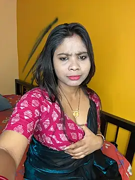 wow-wow-sexy online show from February 12, 2026, 6:40 pm