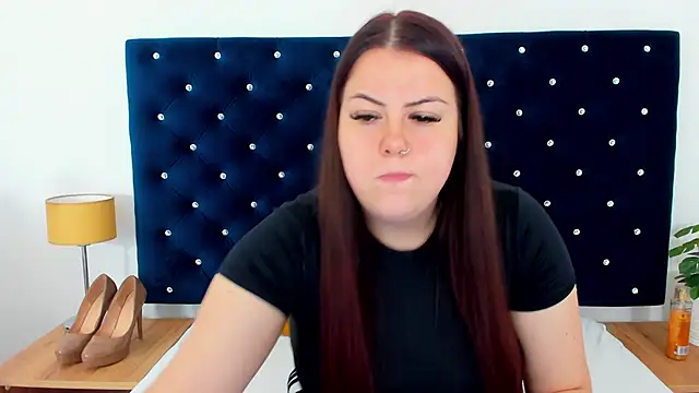 EvaLick online show from September 29, 2025, 5:58 am