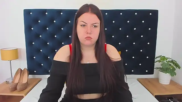 EvaLick online show from February 27, 2025, 6:35 am