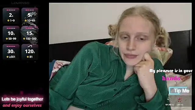 VeronicaJoyful online show from November 24, 2025, 11:27 pm