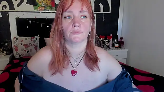 Snapshot of SinFulTitsDD chatting on January 15, 2025, 3:50 pm SinFulTitsDD online show from January 15, 2025, 3:50 pm