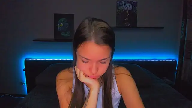 Snapshot of AlexaBarkley chatting on October 20, 2025, 12:13 am AlexaBarkley online show from October 20, 2025, 12:13 am