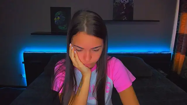 Snapshot of AlexaBarkley chatting on September 11, 2025, 12:21 am AlexaBarkley online show from September 11, 2025, 12:21 am