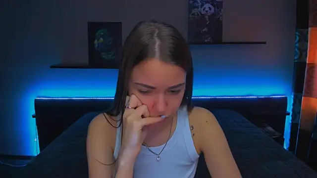 Snapshot of AlexaBarkley chatting on March 20, 2025, 8:20 am AlexaBarkley online show from March 20, 2025, 8:20 am