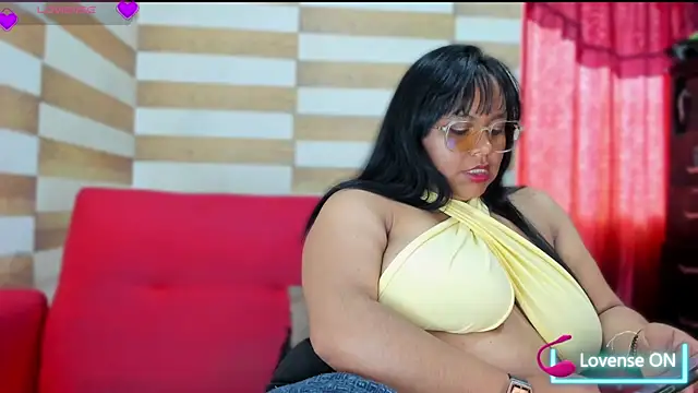 Candy browm1 online show from September 24, 2025, 12:33 pm