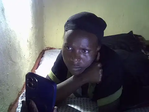 Snapshot of cute-shamza chatting on November 13, 2025, 4:55 pm cute-shamza online show from November 13, 2025, 4:55 pm