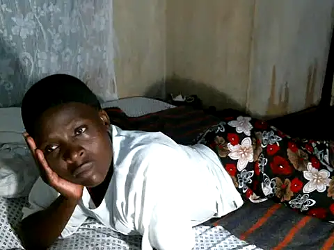 Snapshot of cute-shamza chatting on December 15, 2025, 4:57 pm cute-shamza online show from December 15, 2025, 4:57 pm