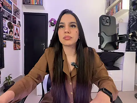 Snapshot of Myonlyhell chatting on January 29, 2025, 8:35 pm Myonlyhell online show from January 29, 2025, 8:35 pm