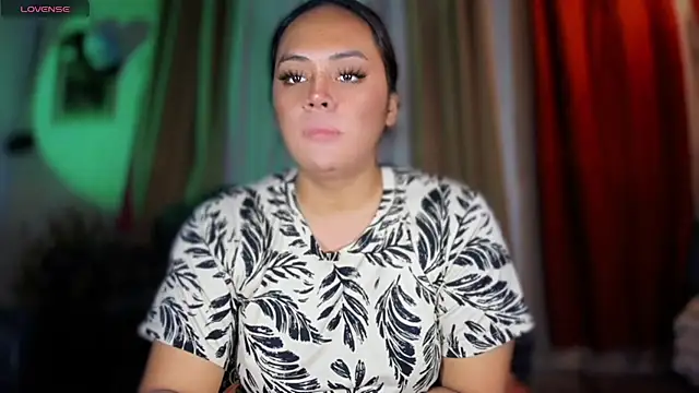 Snapshot of _MissKhimberlyXxx_ chatting on December 18, 2025, 8:23 pm MissKhimberlyXxx online show from December 18, 2025, 8:23 pm