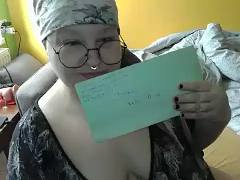 ThickBones online show from February 3, 2025, 10:03 am