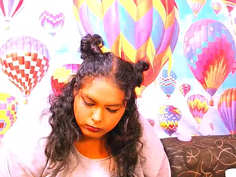 Snapshot of Indianfairy99 chatting on December 13, 2024, 4:43 am Indianfairy99 online show from December 13, 2024, 4:43 am