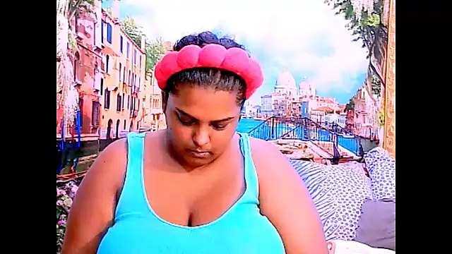 Snapshot of Indianfairy99 chatting on April 1, 2026, 5:32 pm Indianfairy99 online show from April 1, 2026, 5:32 pm