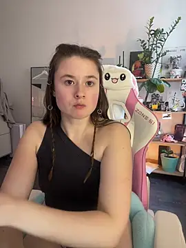 sweetest pie online show from March 7, 2026, 1:49 pm