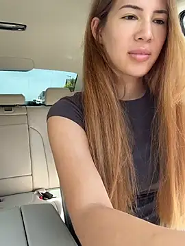 Snapshot of clairewntr chatting on July 3, 2026, 11:17 am clairewntr online show from July 3, 2026, 11:17 am