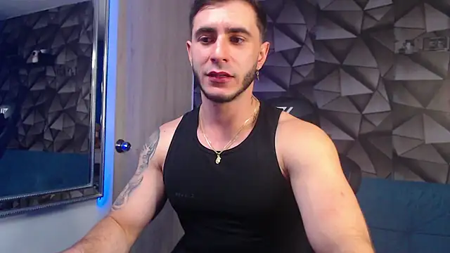 Snapshot of Latino_stud4u chatting on October 22, 2025, 11:03 pm Latino stud4u online show from October 22, 2025, 11:03 pm