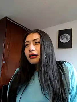 Snapshot of _Danna chatting on January 7, 2025, 4:16 pm  Danna online show from January 7, 2025, 4:16 pm