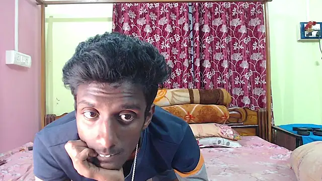 Snapshot of Skinny_Blackberry chatting on January 25, 2025, 5:07 am Skinny Blackberry online show from January 25, 2025, 5:07 am