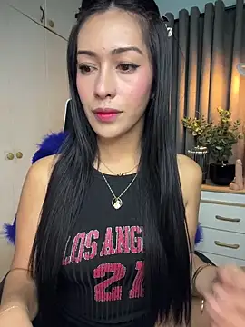 Jasmine Elcock online show from April 27, 2026, 6:50 pm