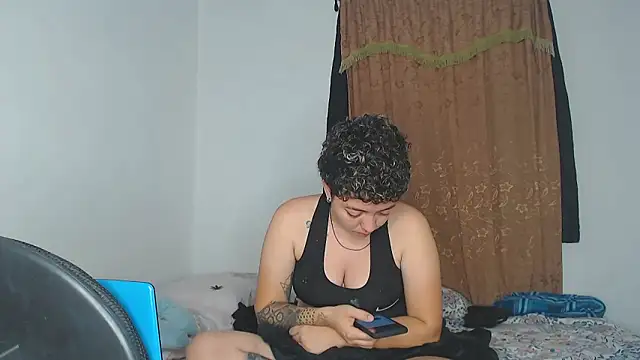 Snapshot of kathy_luisa chatting on May 30, 2026, 9:04 am kathy luisa online show from May 30, 2026, 9:04 am