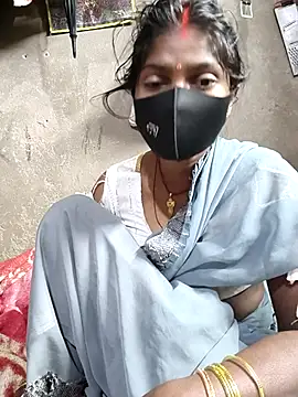 Arti032 online show from January 11, 2026, 10:49 pm