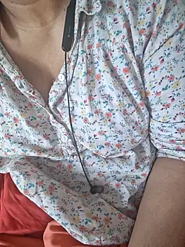 Snapshot of Telugu_manjula chatting on October 3, 2025, 12:17 pm Telugu manjula online show from October 3, 2025, 12:17 pm