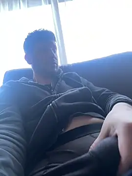 Snapshot of Taxidriver1988 chatting on March 14, 2025, 7:37 am Taxidriver1988 online show from March 14, 2025, 7:37 am