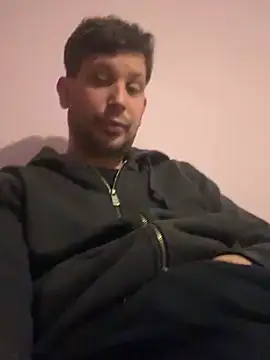 Snapshot of Taxidriver1988 chatting on March 12, 2025, 7:14 pm Taxidriver1988 online show from March 12, 2025, 7:14 pm