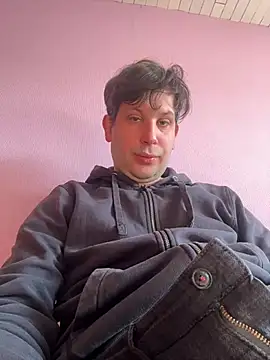 Snapshot of Taxidriver1988 chatting on March 4, 2025, 1:06 pm Taxidriver1988 online show from March 4, 2025, 1:06 pm