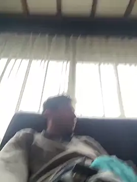 Snapshot of Taxidriver1988 chatting on February 13, 2025, 2:52 pm Taxidriver1988 online show from February 13, 2025, 2:52 pm