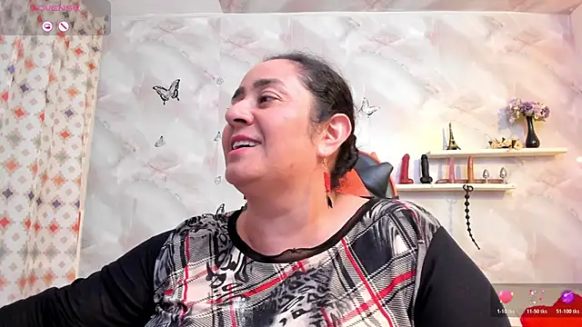 agathaxxx-69 online show from November 4, 2025, 7:50 pm