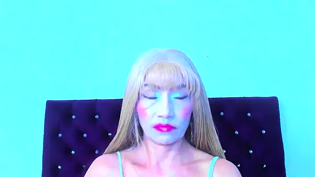 Snapshot of almabeckelt chatting on January 8, 2026, 8:15 pm almabeckelt online show from January 8, 2026, 8:15 pm