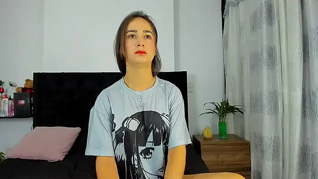 Snapshot of AndreaStivens chatting on November 6, 2025, 10:52 am AndreaStivens online show from November 6, 2025, 10:52 am