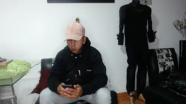 Black hot266 online show from November 18, 2025, 9:29 pm