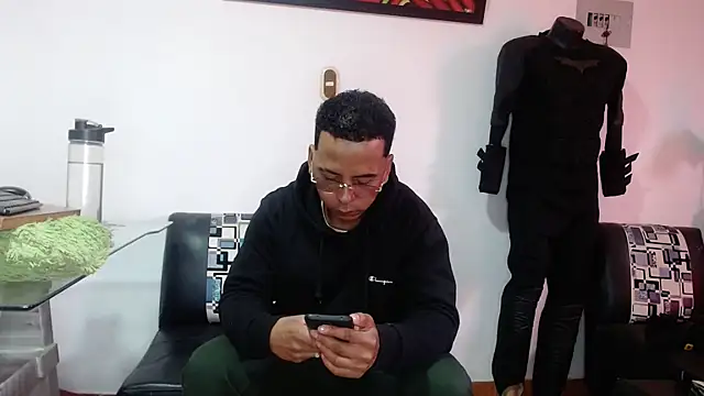 Black hot266 online show from November 27, 2025, 2:06 pm