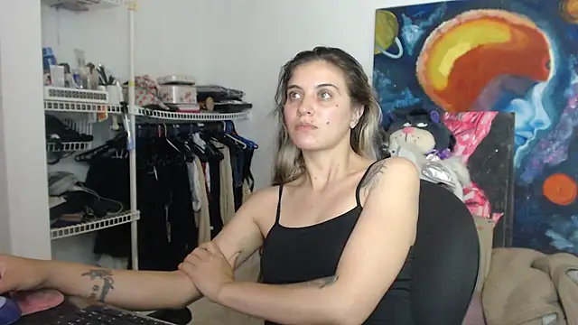 mariecam420 online show from October 24, 2025, 5:28 am