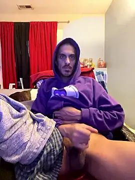 hottboyy45 online show from January 8, 2026, 8:37 pm